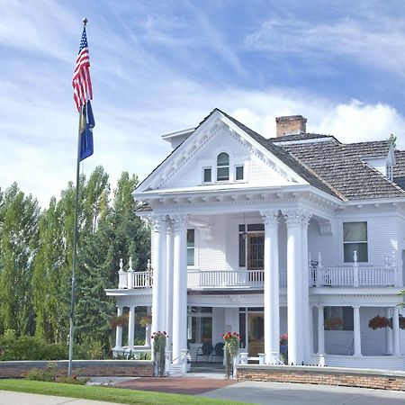 The Gibson Mansion Bed And Breakfast Missoula Exterior photo